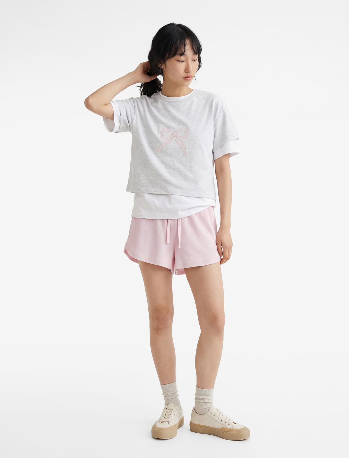 Slim Fit Qısaqol Yaka Yaka Naxışlı Tişört