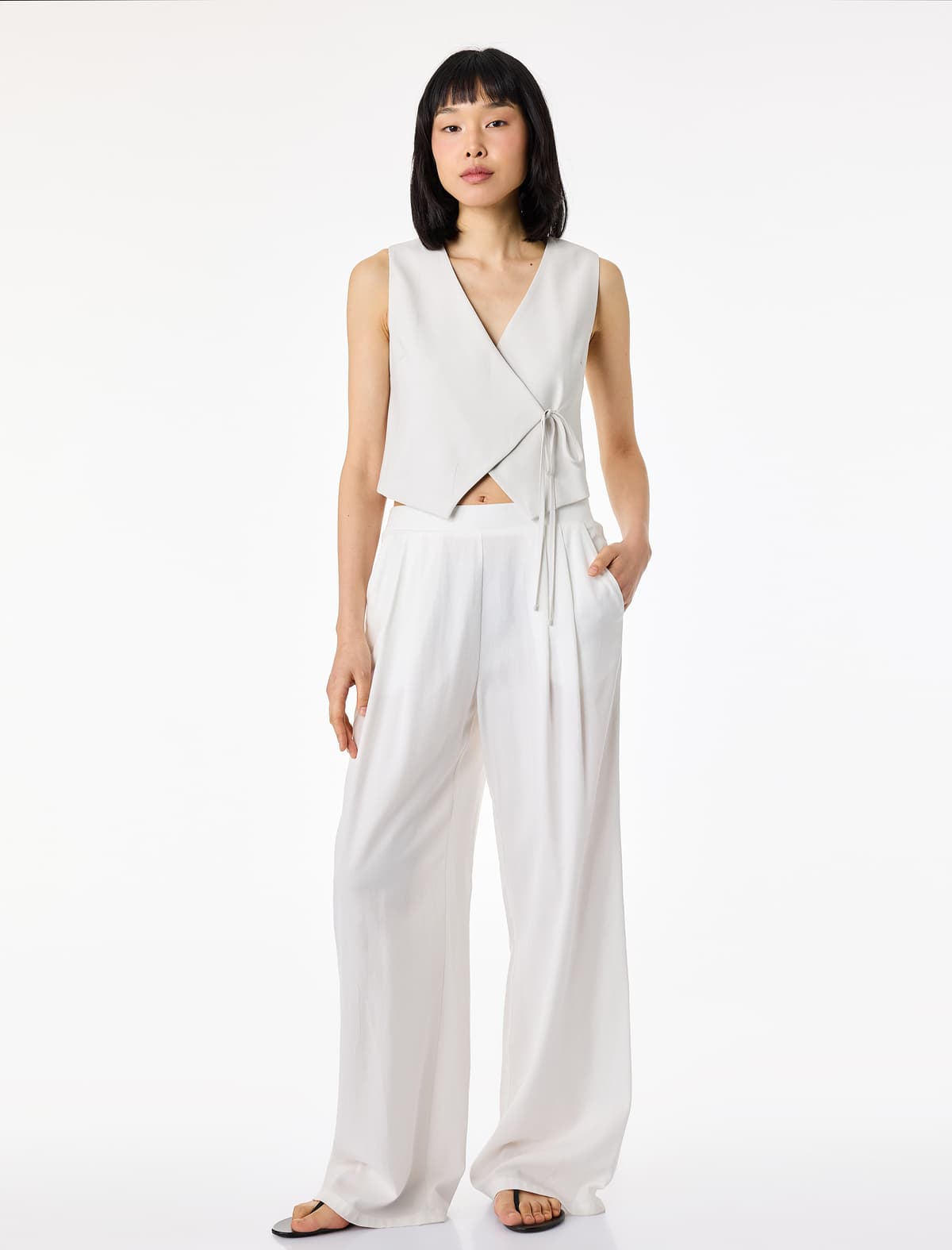 Viskoz Parça Slim fit Asimmetrik Qoşa Döşlü Qalstuk Detallı Jilet