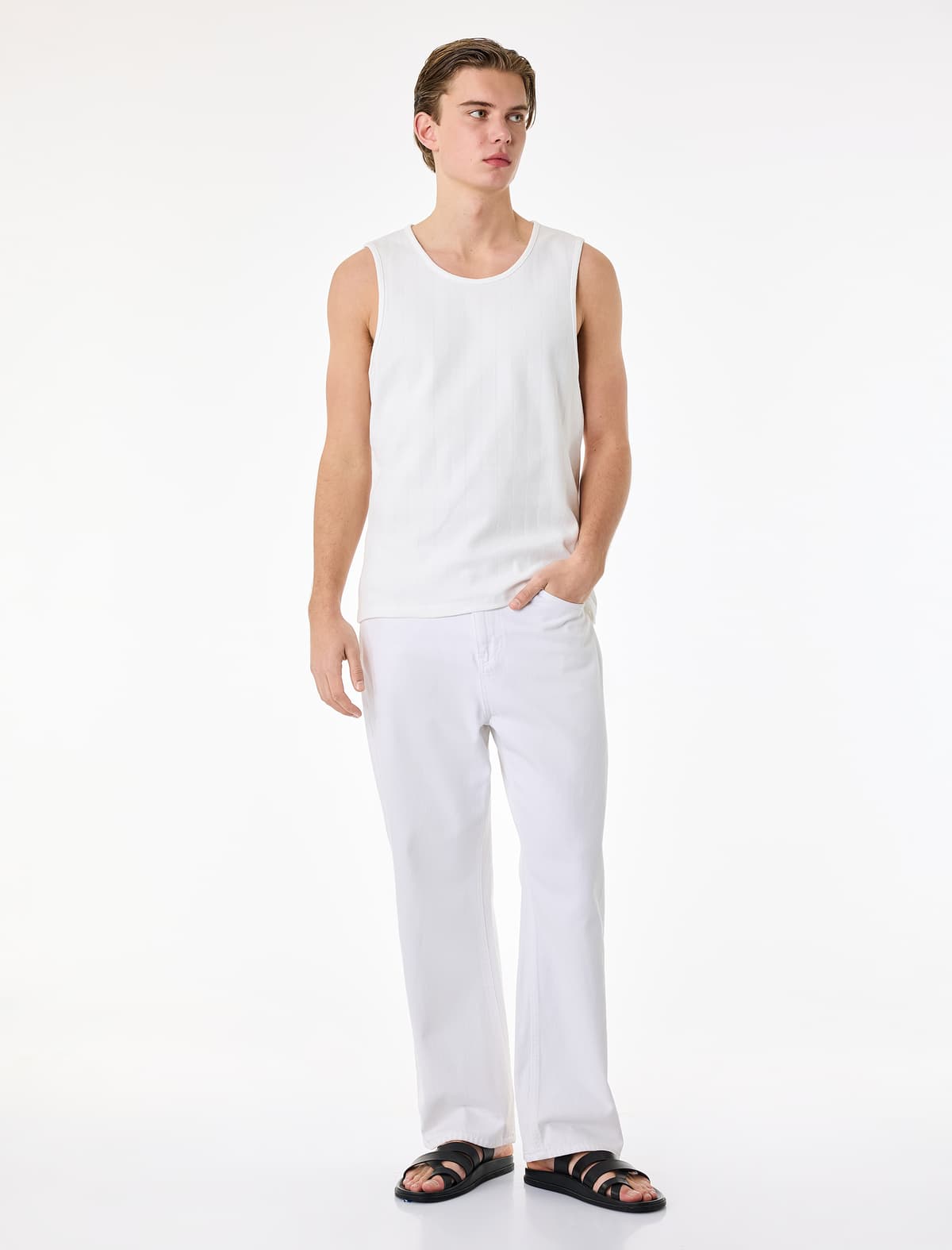 Pambıq Qolsuz Ekipaj Yaka Slim Fit Alt köynək