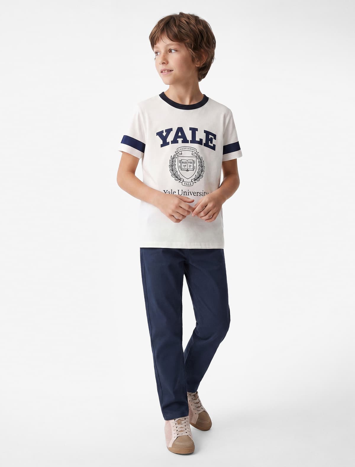 Pambıq Qısaqol Ekip Boyun Lisenziyalı Yale Çaplı Böyük Boy Tişört