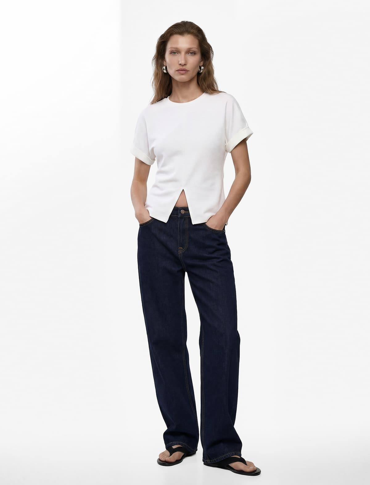 Pambıq Slim fit Yüngül Peplum Kesimli Qısaqol Qısaqol Boyun Yarıqlı Tişört