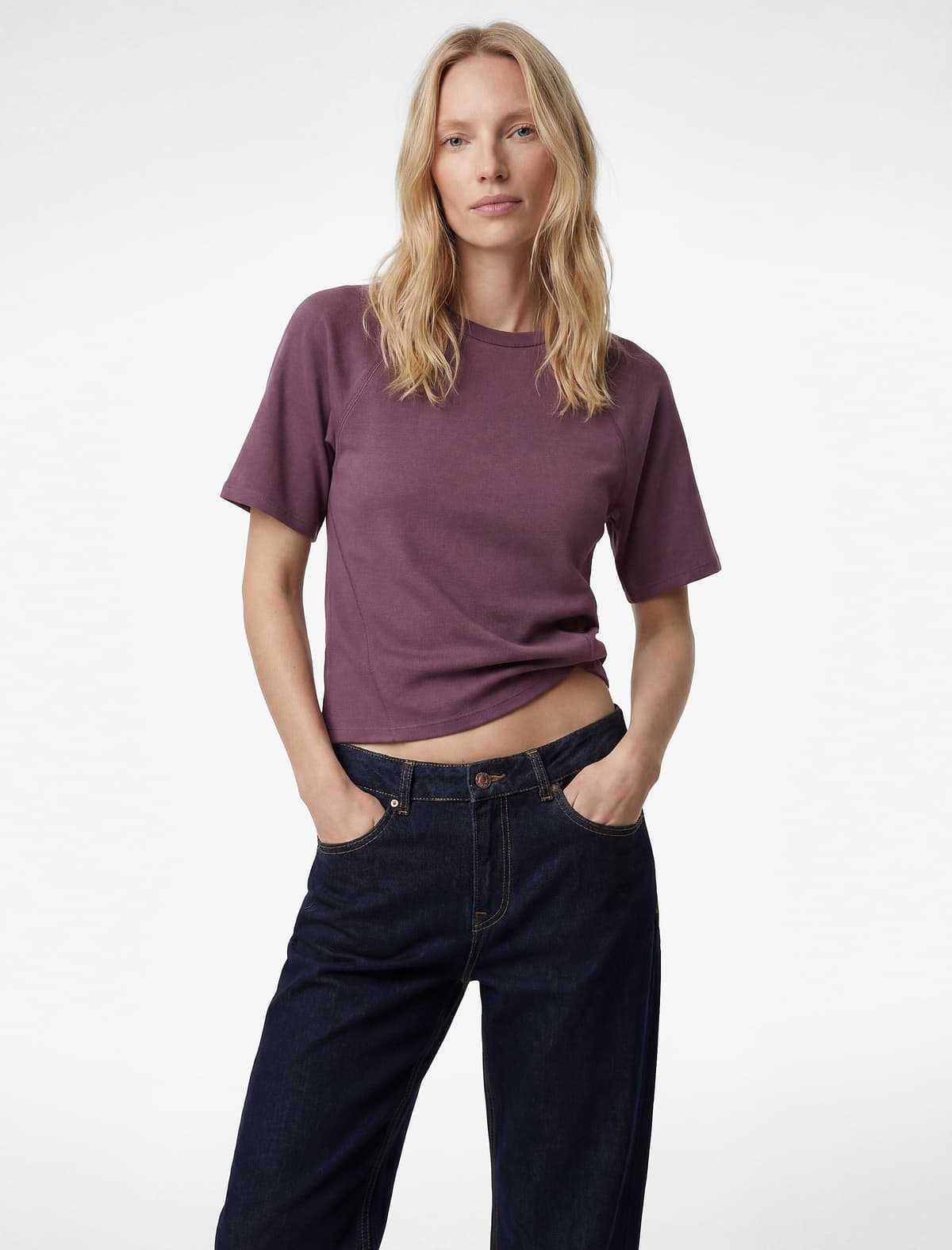 Modal Fabric Slim Fit Qısaqol Yakalı Tişört