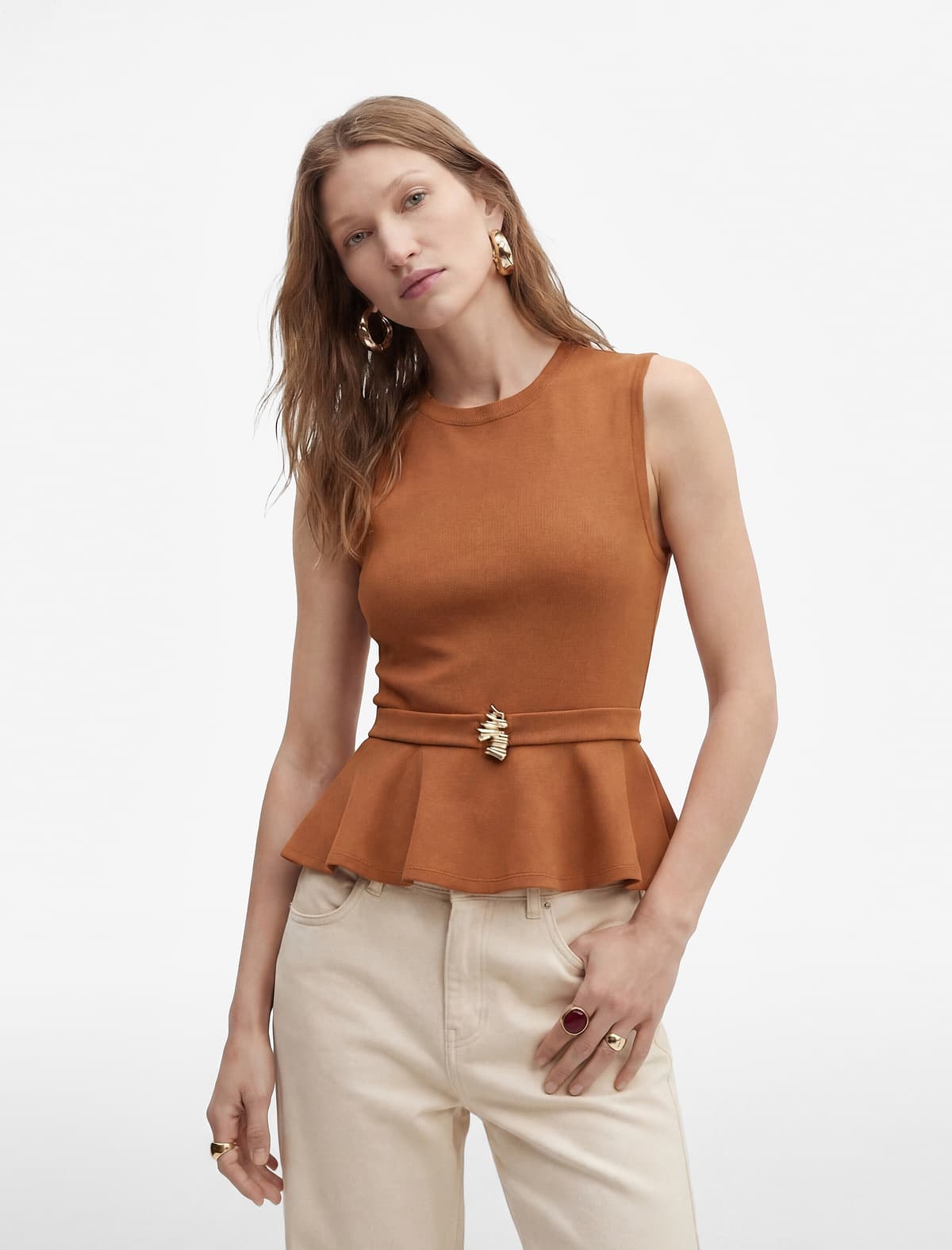 Krep Skuba Parça Aksesuarları ilə Qolsuz Dəyirmi yaxalu Peplum Bluza