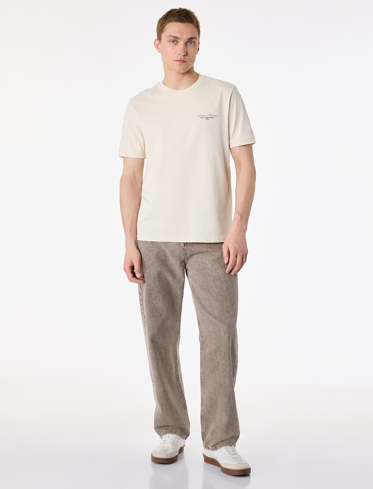 T-shirt qısaqol