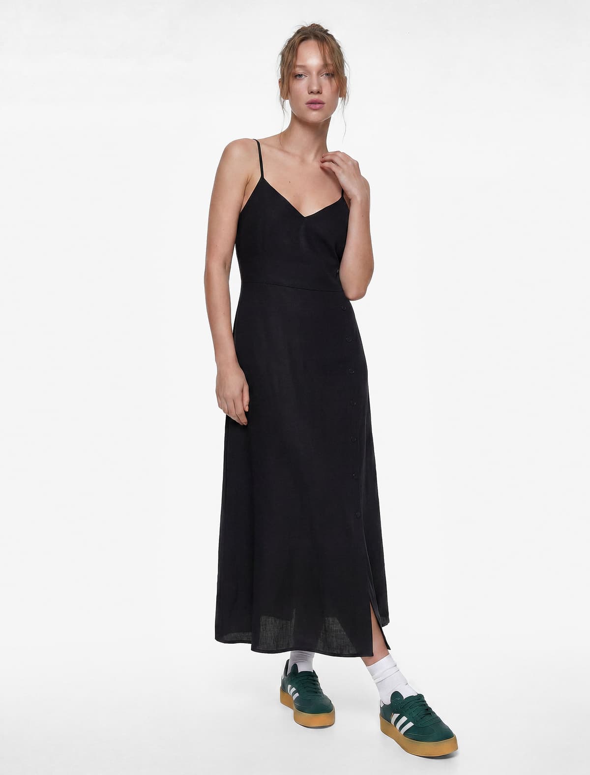 DRESSES