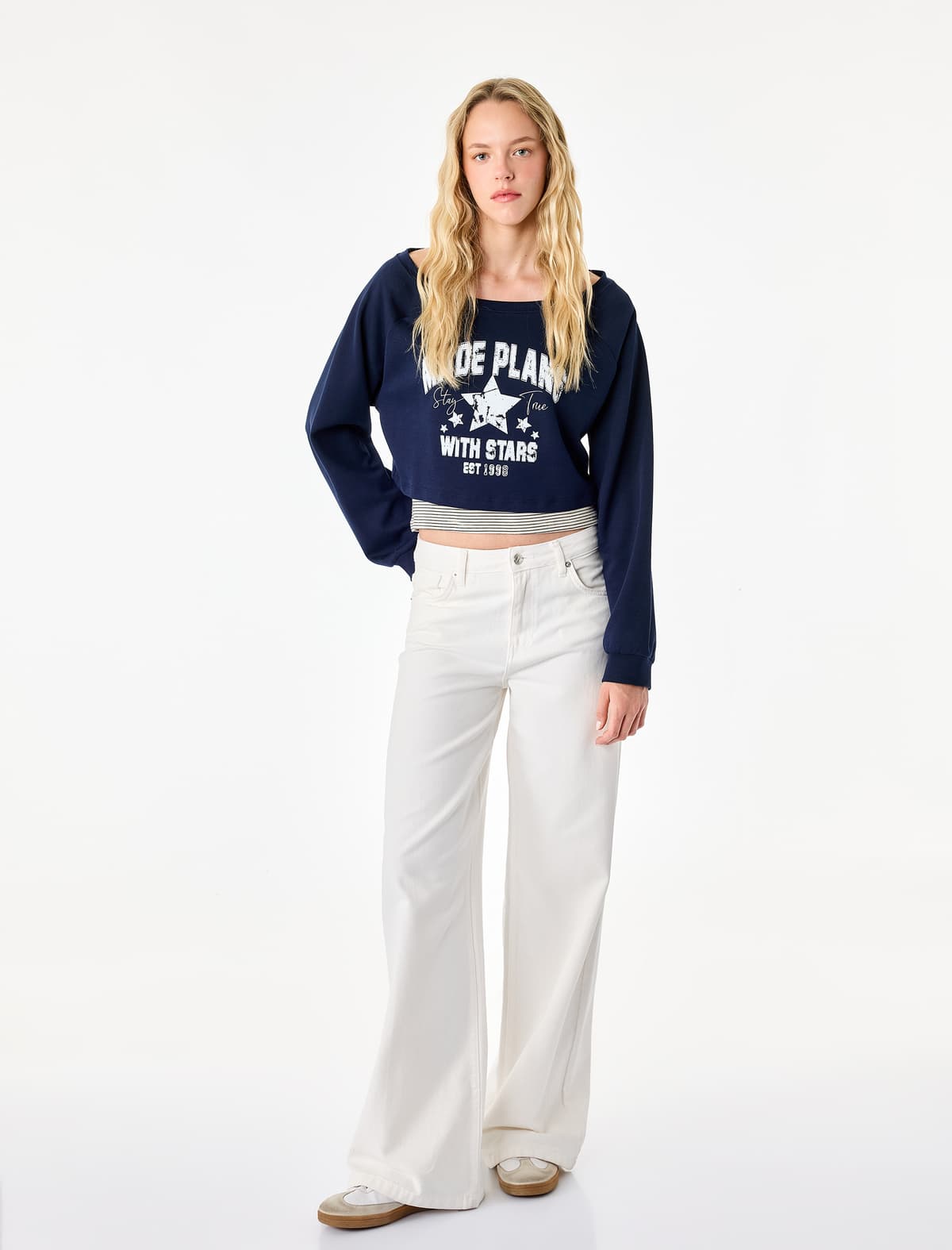 SWEATSHIRTS