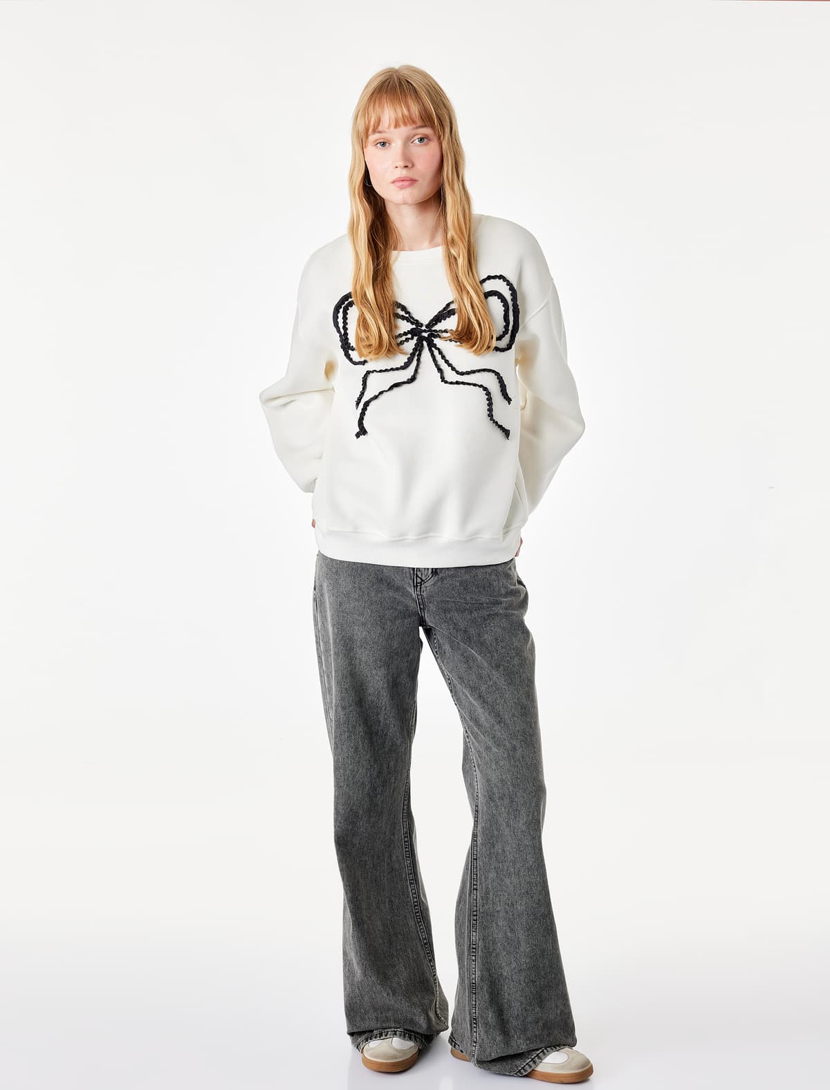 SWEATSHIRTS