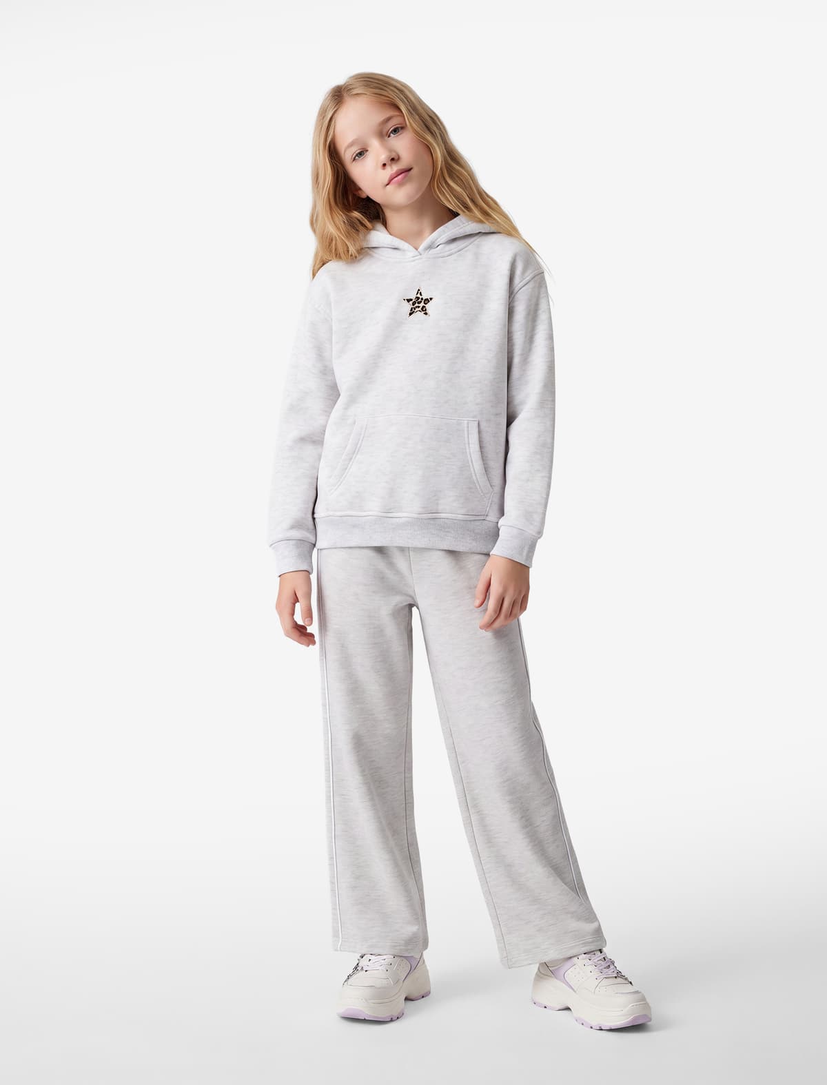 SWEATSHIRTS