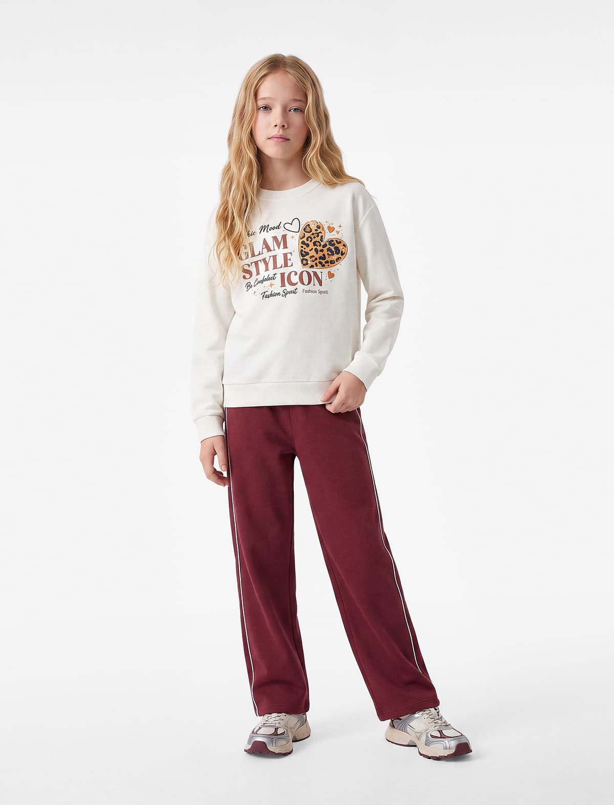 SWEATSHIRTS