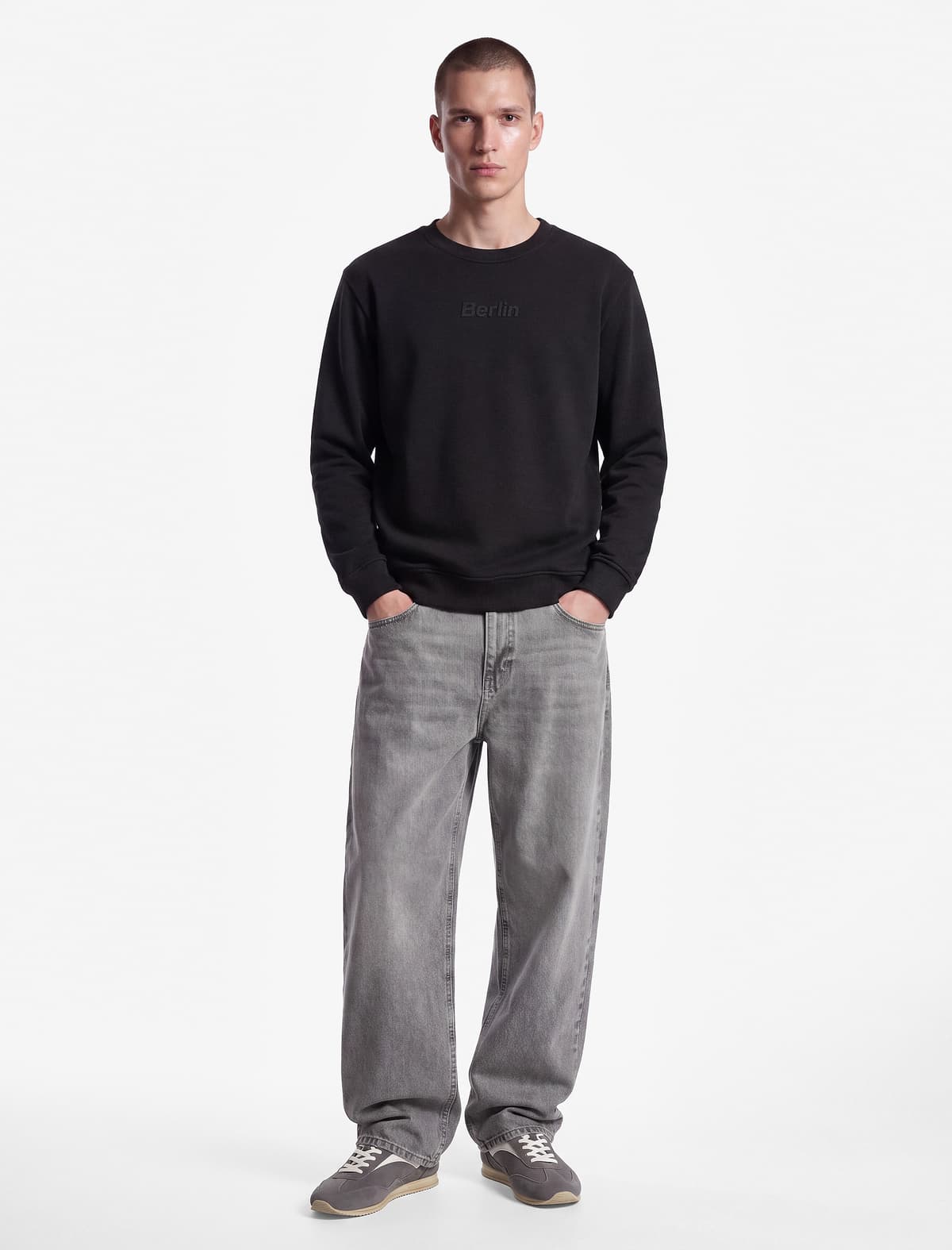 SWEATSHIRTS
