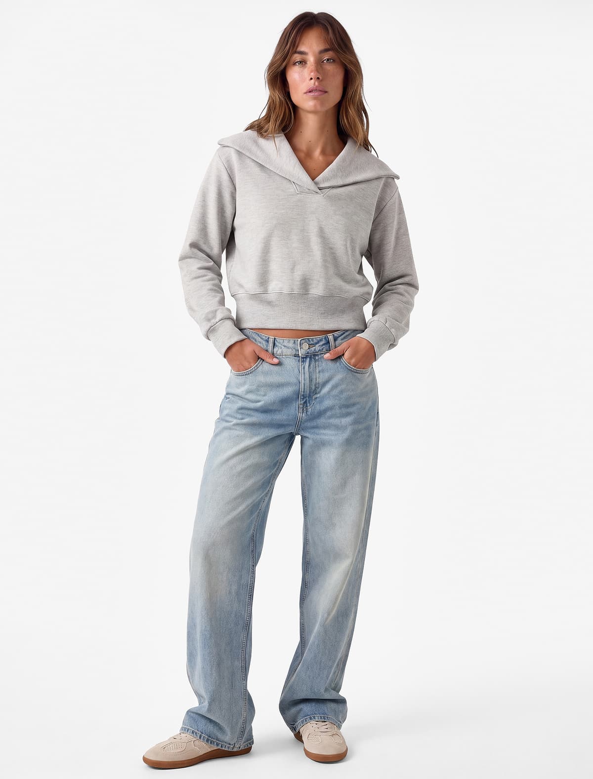 SWEATSHIRTS