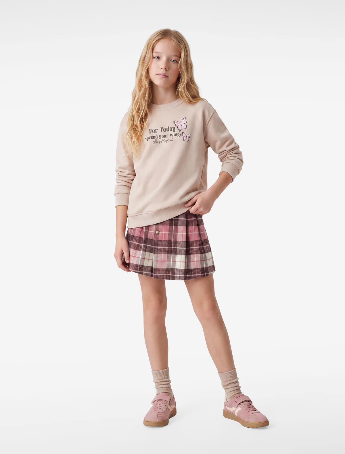 SWEATSHIRTS