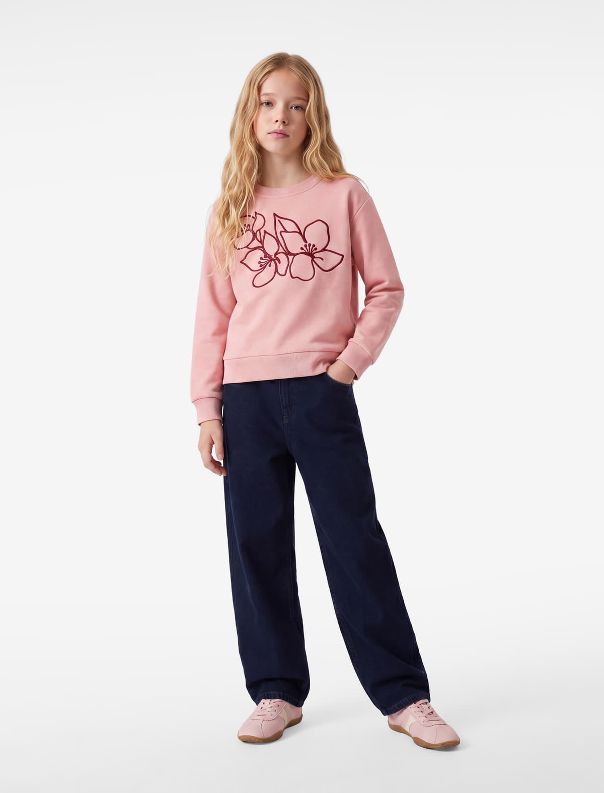 SWEATSHIRTS