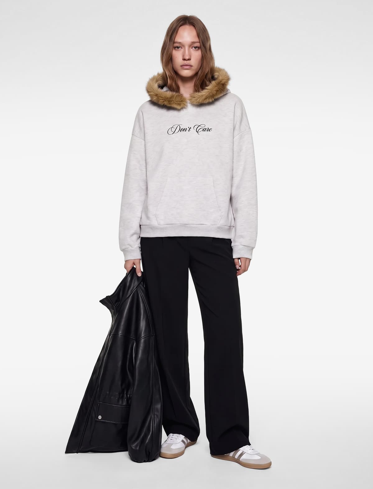 SWEATSHIRTS